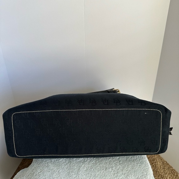 Dooney & Bourke Signature Fabric Canvas w/ Leather Trim Hobo Bag, Black, EUC - Picture 7 of 11